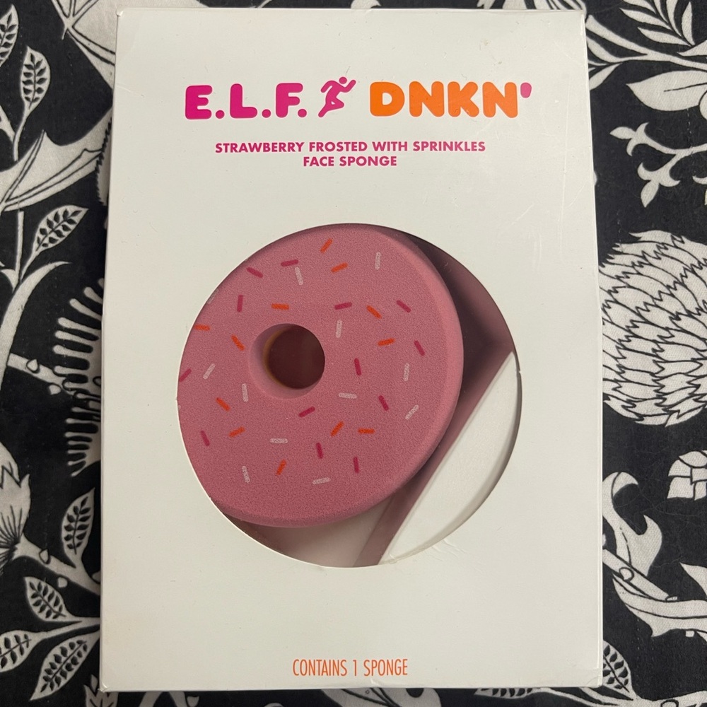 ELF Strawberry Frosted Face Sponge